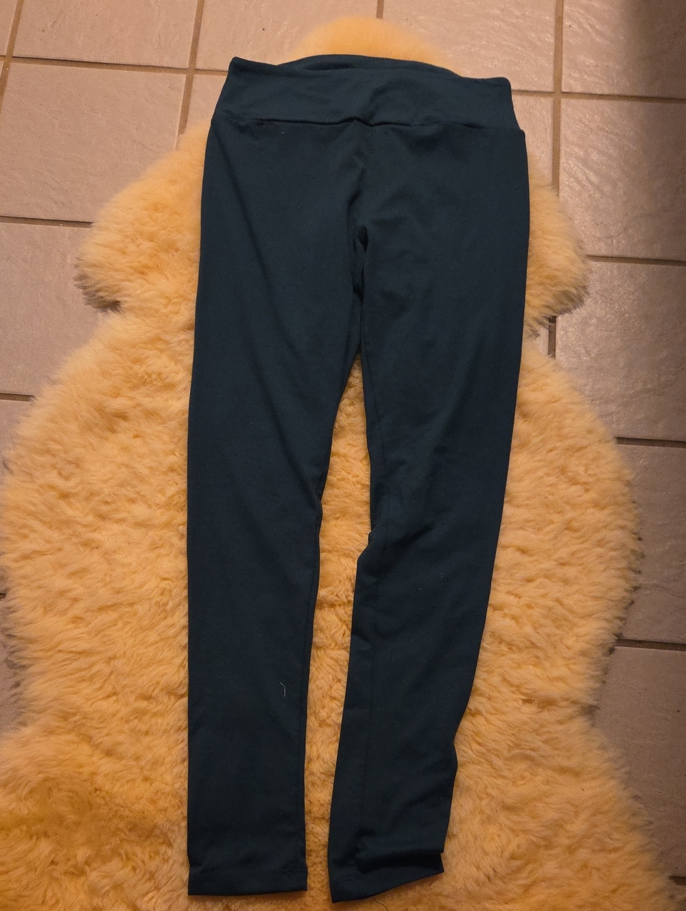 Dark Green Leggings - Classic Comfort